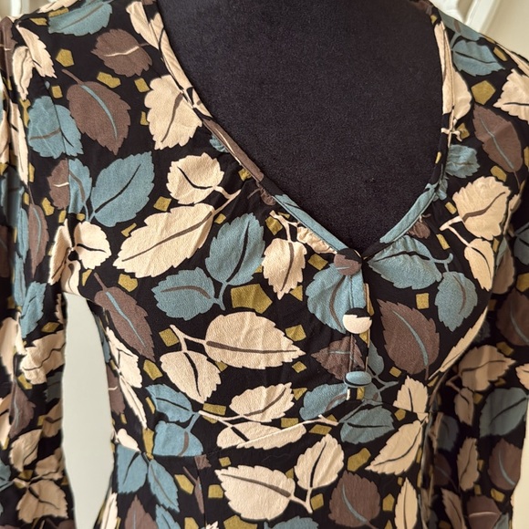 Boden Dress - Picture 6 of 9